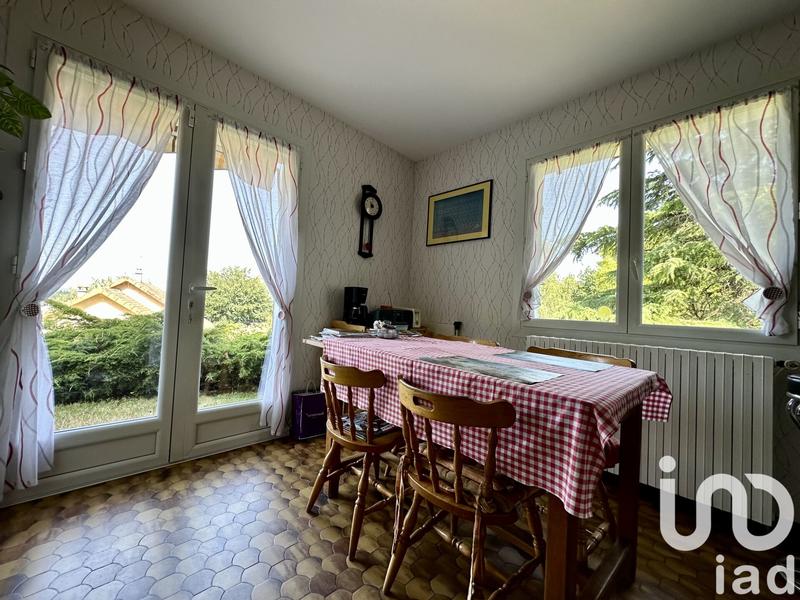 Maison - 200 m² - 8 pièces