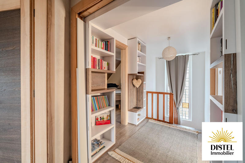 Maison - 150 m² - 8 pièces