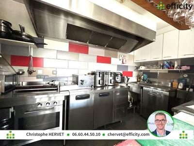 Immeuble - 86 m² - 3 pièces