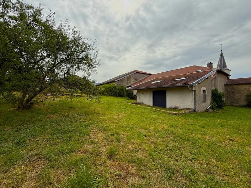 Maison - 224 m² - 10 pièces