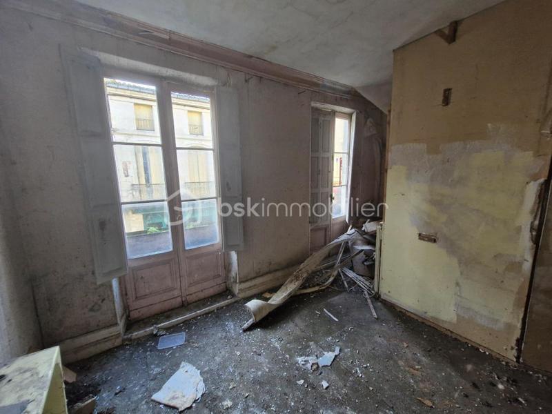 Immeuble - 196 m² - 5 pièces