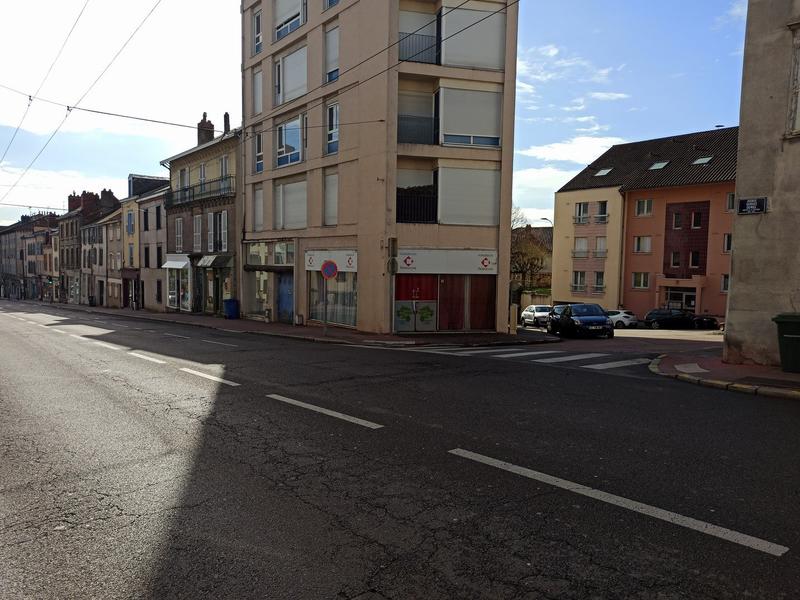 Local commercial - 115 m²