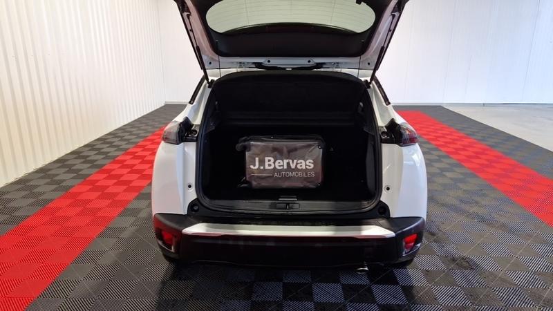 Peugeot 2008 bluehdi 130 ss eat8 allure