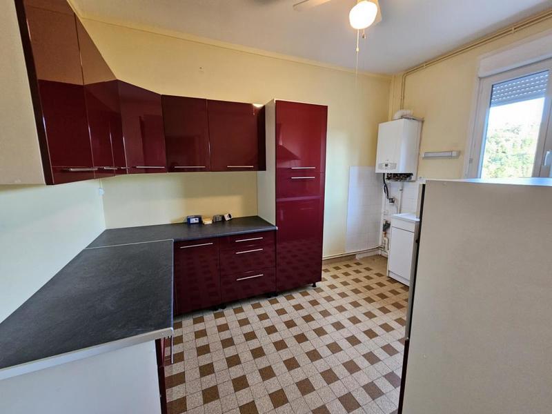 Appartement - 82 m² - 4 pièces