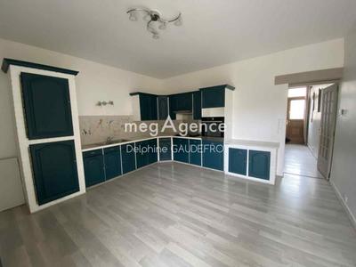 Maison - 103 m² - 4 pièces