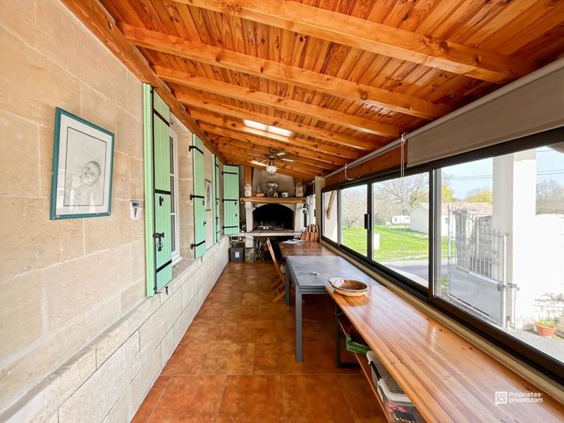 Maison - 155 m² - 9 pièces