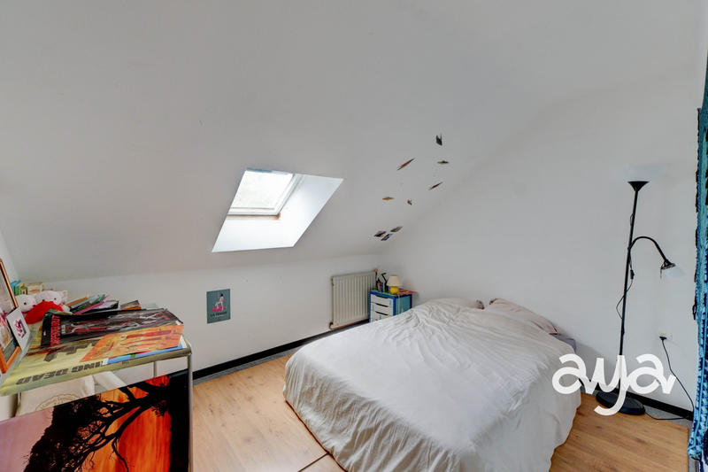 Maison ancienne - 273 m² - 12 pièces