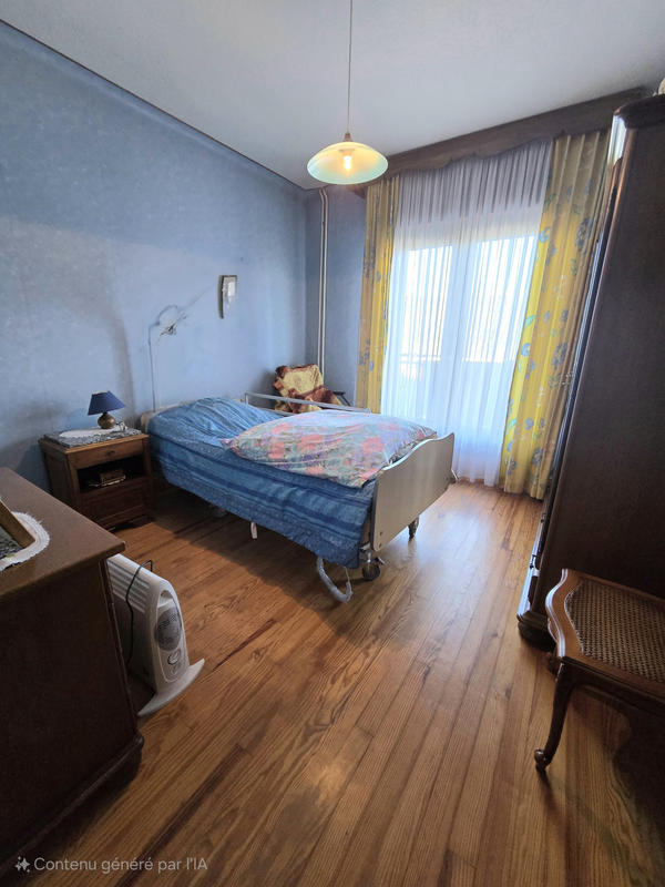 Maison - 185 m² - 8 pièces