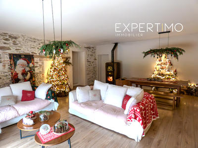 Maison - 217 m² - 8 pièces