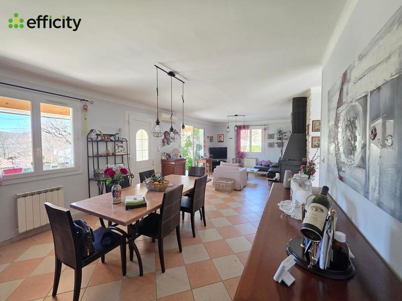 Villa - 118 m² - 6 pièces