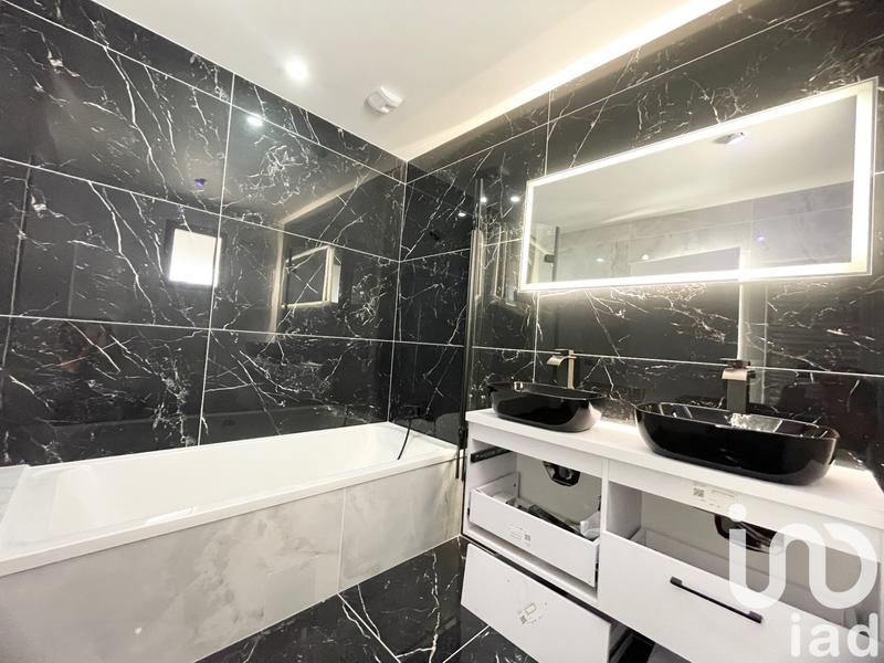 Maison - 122 m² - 7 pièces