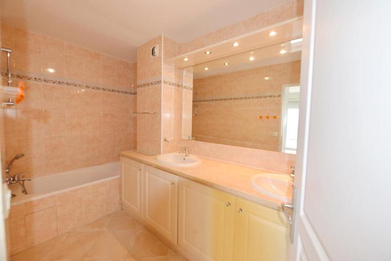 Appartement - 78 m² - 3 pièces