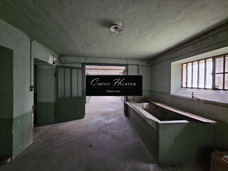 Appartement - 120 m² - 5 pièces