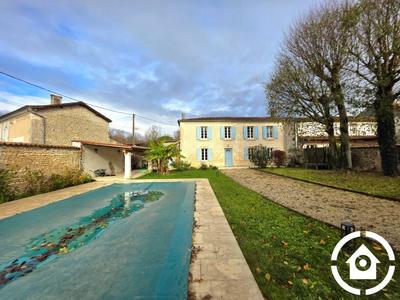 Maison - 155 m² - 6 pièces