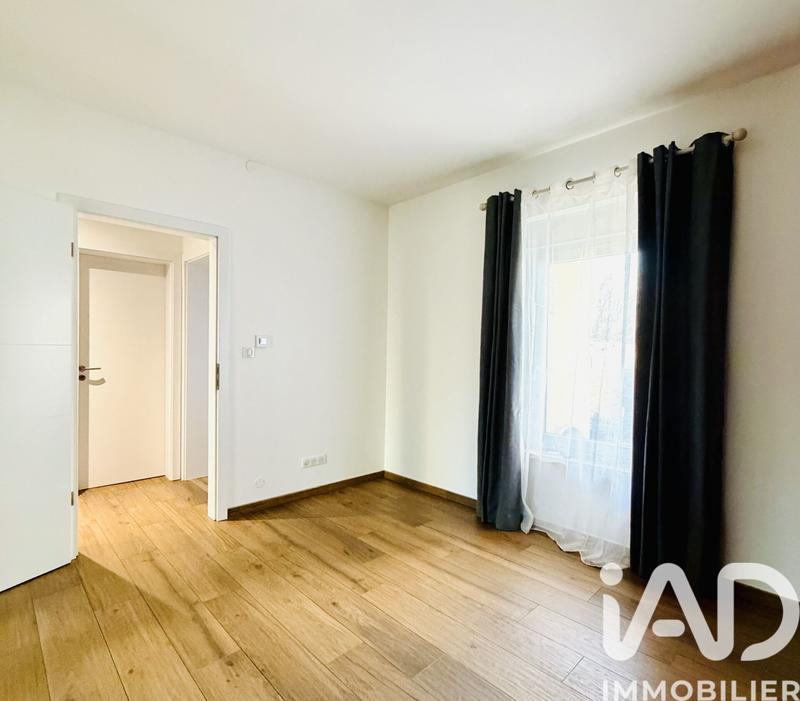 Appartement - 77 m² - 3 pièces