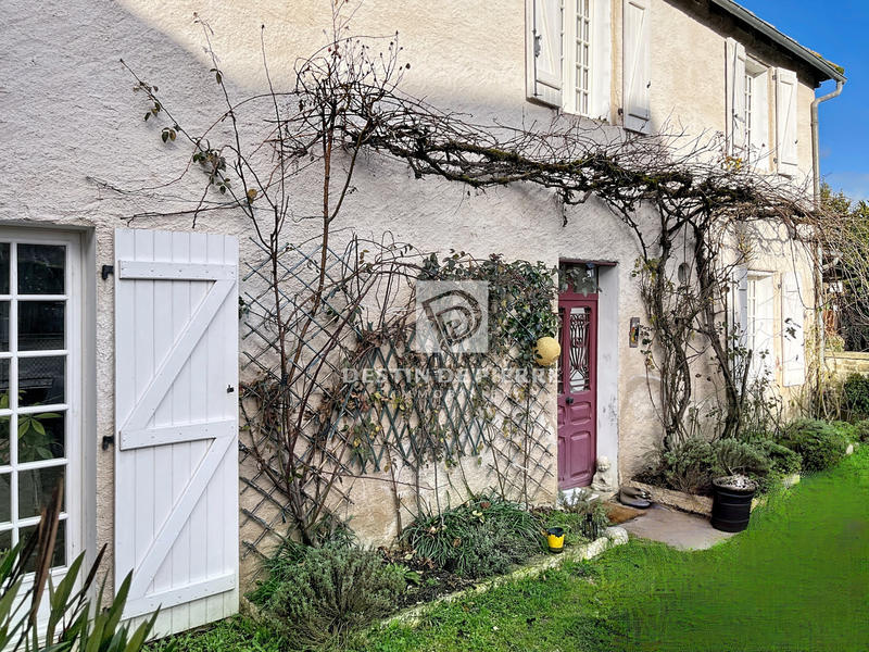 Maison - 100 m² - 5 pièces