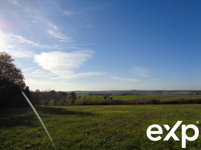 Maison traditionnelle - 157 m² - 8 pièces