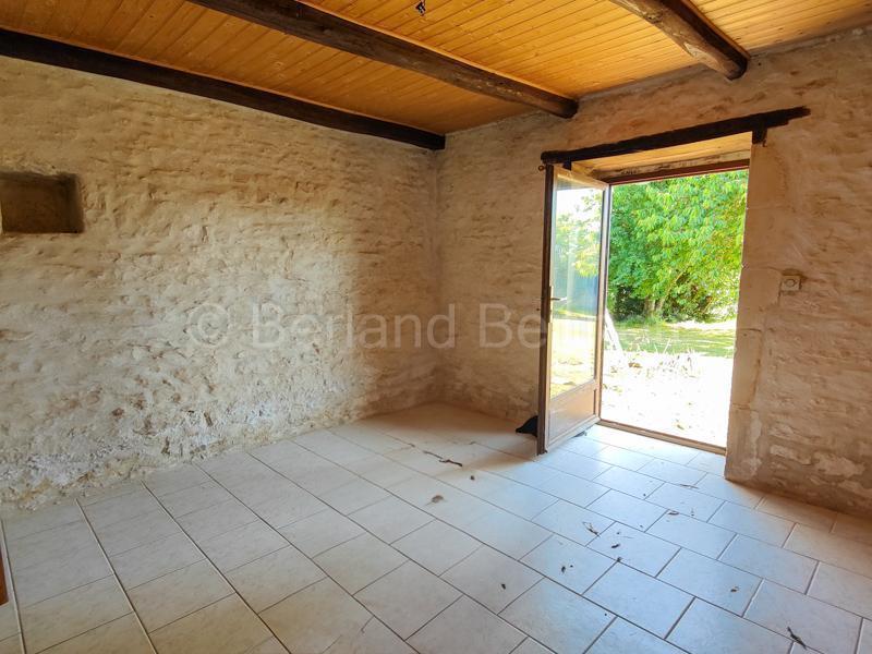 Maison en pierre - 83 m² - 4 pièces