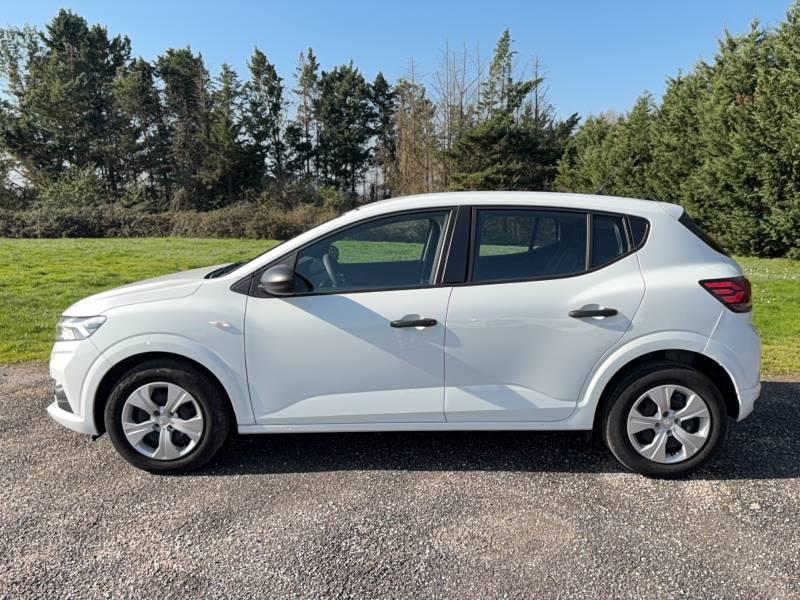 Dacia Sandero SCe 65 Essential