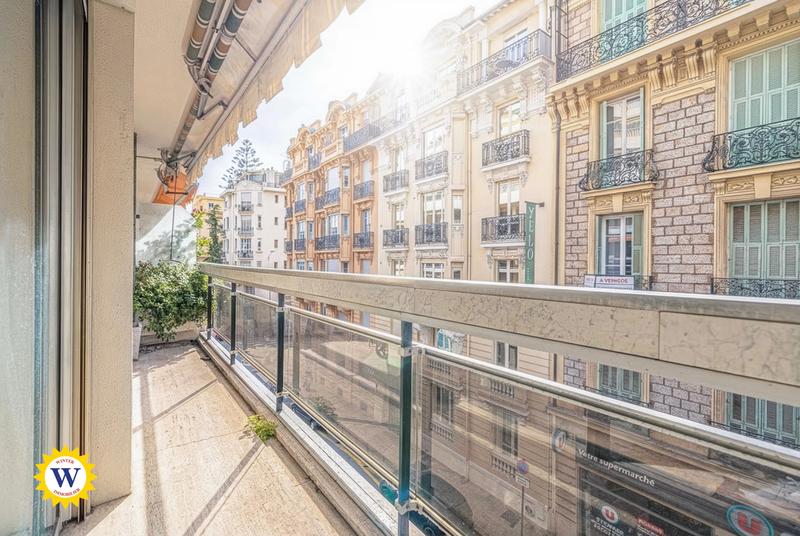 Appartement - 77 m² - 3 pièces