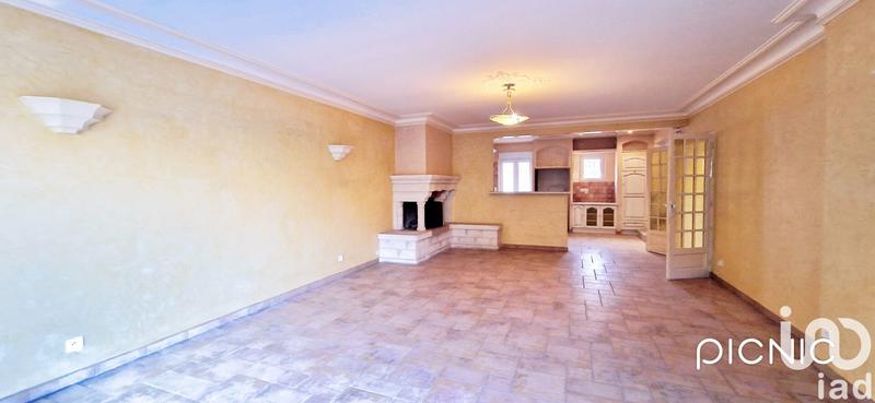 Maison - 218 m² - 6 pièces