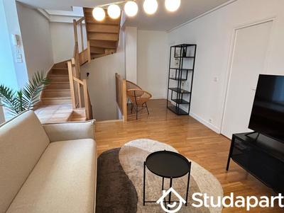 Chambre - 11 m² - 1 pièce