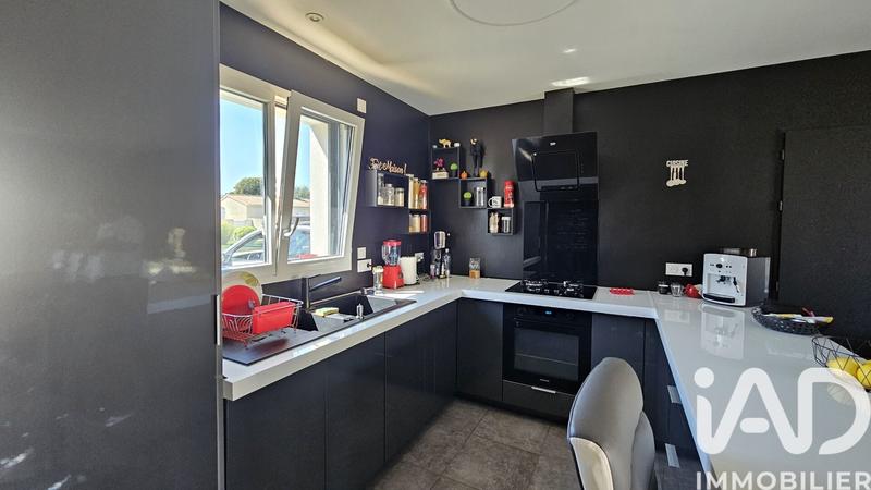 Maison - 77 m² - 3 pièces