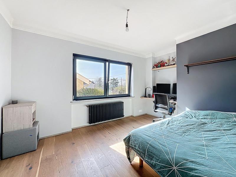 Maison traditionnelle - 103 m² - 6 pièces