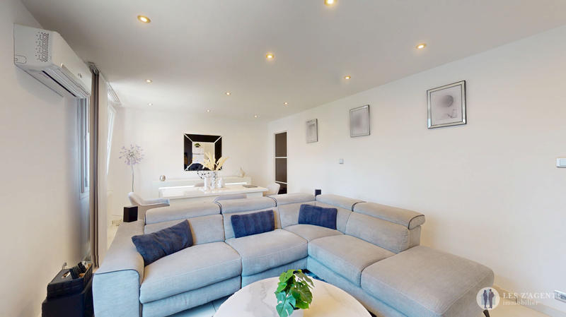 Appartement - 61 m² - 4 pièces