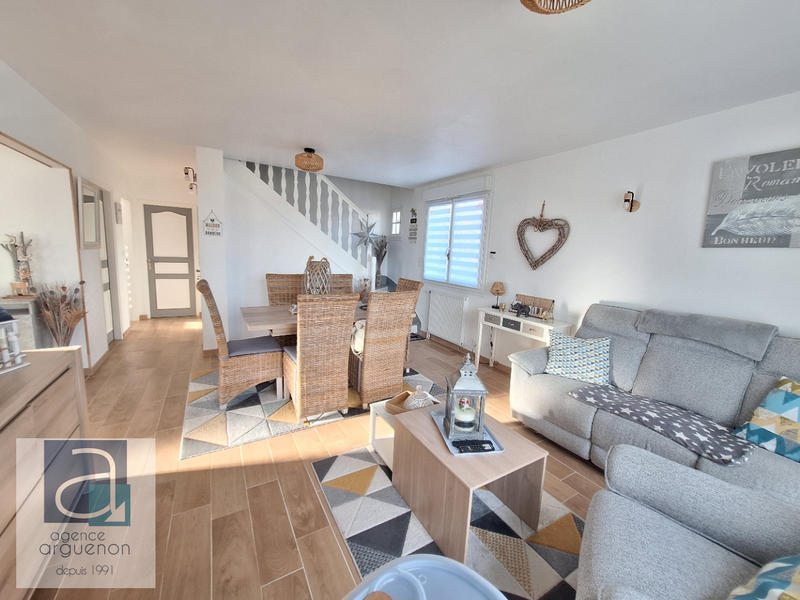 Maison - 102 m² - 6 pièces