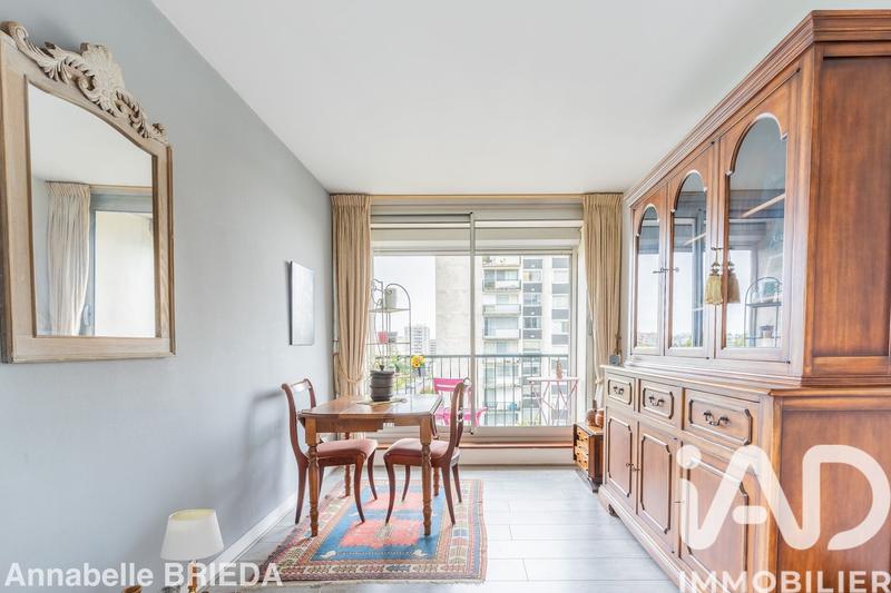 Appartement - 81 m² - 4 pièces