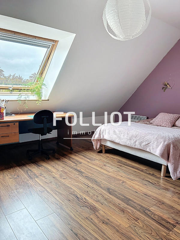 Maison - 171 m² - 7 pièces