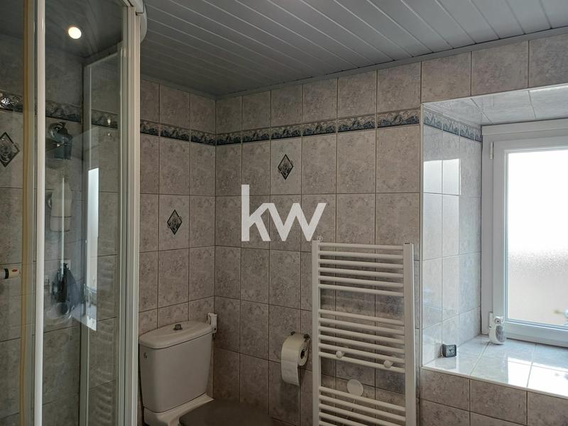 Maison - 339 m² - 15 pièces