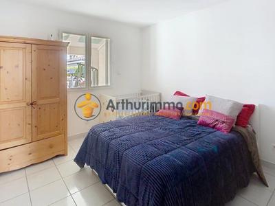 Maison - 190 m² - 9 pièces