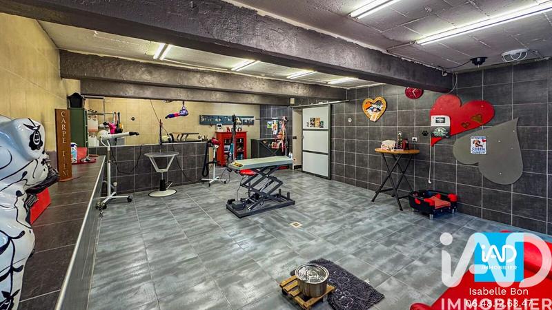 Maison de village - 321 m² - 8 pièces