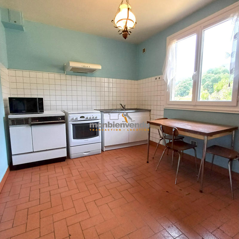 Maison ancienne - 105 m² - 5 pièces