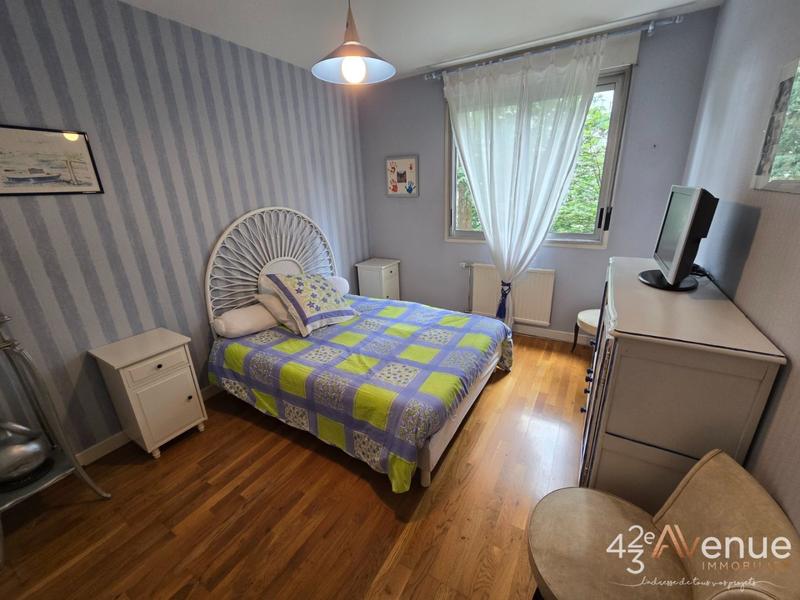 Appartement - 118 m² - 4 pièces