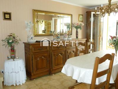 Maison - 104 m² - 5 pièces