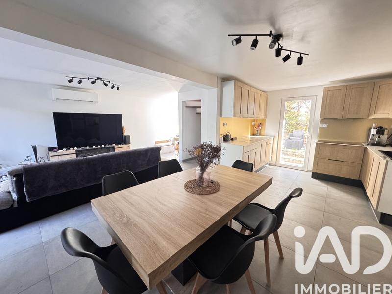 Maison - 140 m² - 6 pièces