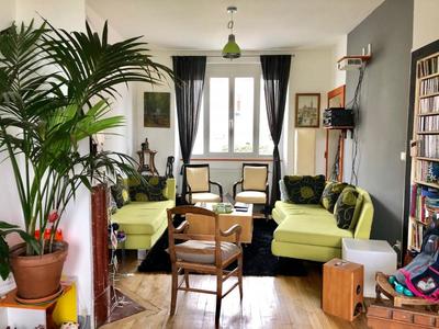 Maison - 100 m² - 4 pièces