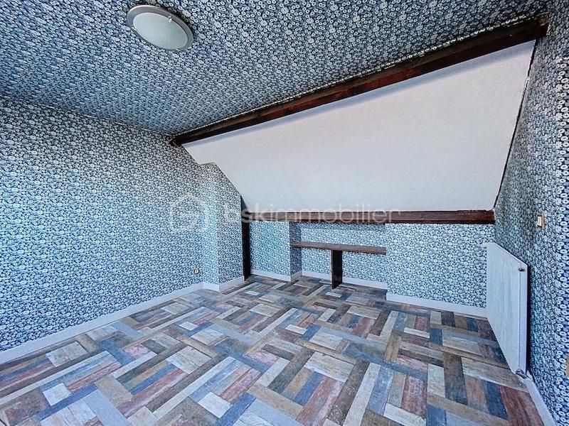 Maison de ville - 98 m² - 6 pièces