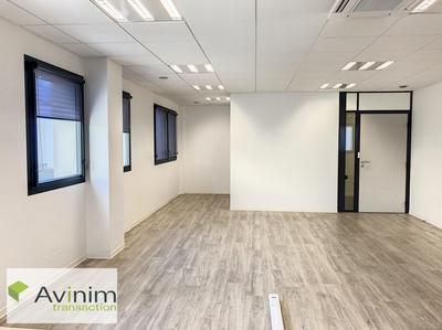 Bureau - 490 m²