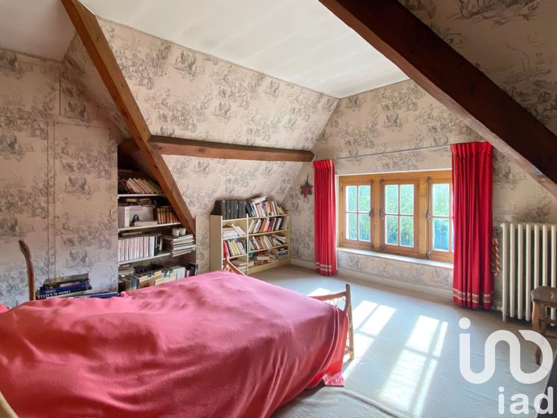 Maison - 280 m² - 9 pièces