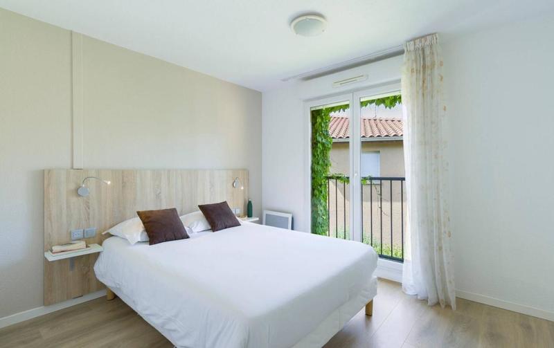 Chambre - 60 m² - 2 pièces