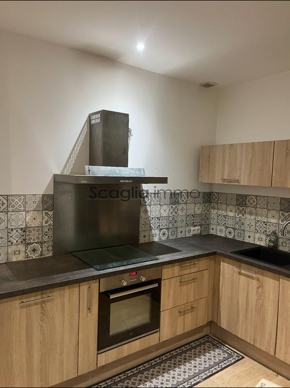 Appartement - 68 m² - 2 pièces