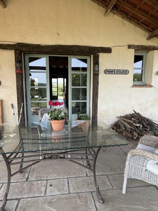 Maison ancienne - 370 m² - 8 pièces