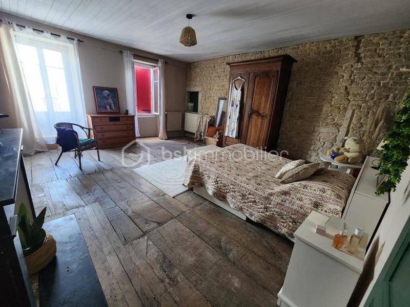 Maison de village - 186 m² - 7 pièces