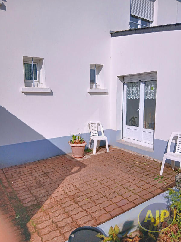 Maison - 100 m² - 6 pièces