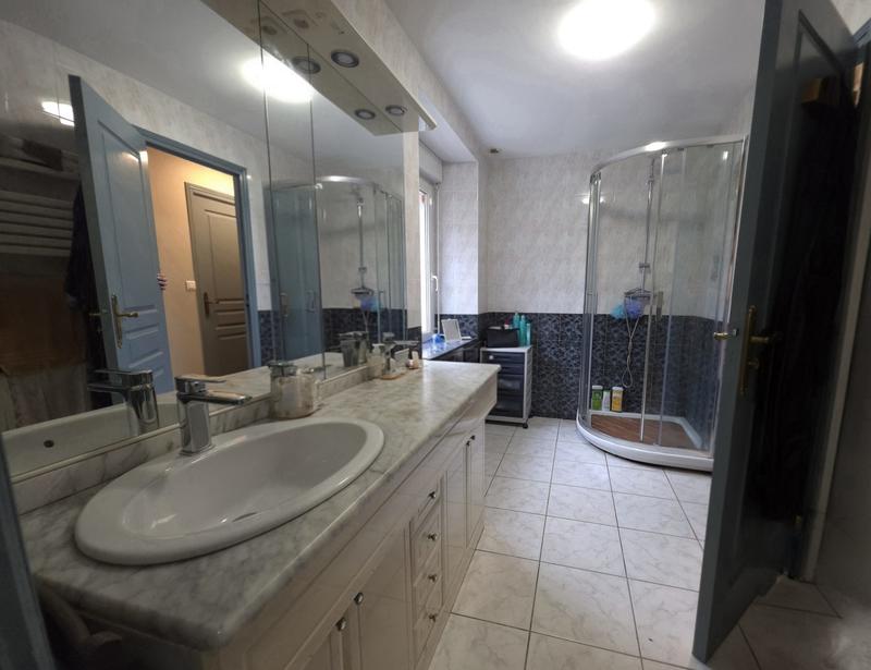 Maison - 108 m² - 4 pièces