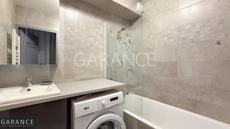 Appartement - 91 m² - 4 pièces